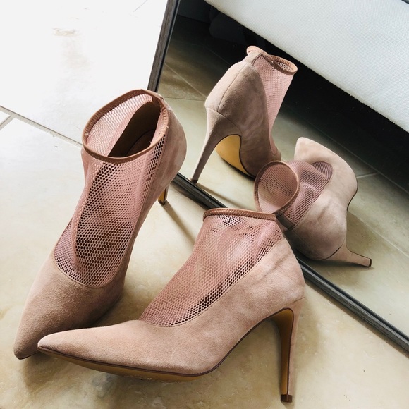 NWT Leith fishnet sock ankle suede stiletto bootie
